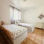 Semesterbostad Casa Maria *